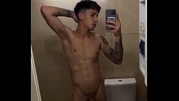 Preview 4 of Mistress Shit On Her Slave Mouth - Argentino gostoso