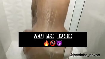 Preview 3 of Surbhi Jyoti Adult Tube - Lavando o cuzinho bem gostoso pra piroca grande entrar! Adoro tomar na bunda,  quer ver? Tudo aqui no site: https://soyjoy.sambaplay.tv/