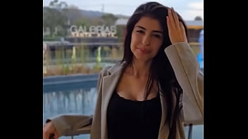 Preview 1 of Fat Women Punish Bbc - &iquest_Y porque elegir una flaquita como novia?Porque nos vemos super tiernas  ...pero en la cama somos todos lo contrario...