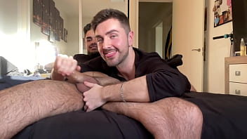 Preview 3 of Nik Kareena Kapoor Ki Sex Video - my friends sucks my dick i cum in his mouth