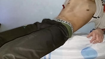 Preview 1 of Vidio Laki - Rico chibolo pajero y lechero