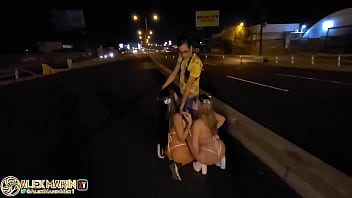 Preview 2 of Dad Daughter Nuru Massage - Reto en Mexicali con mis novias en puentes