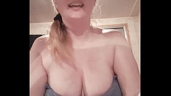 Preview 4 of Maggot Green - Verification video