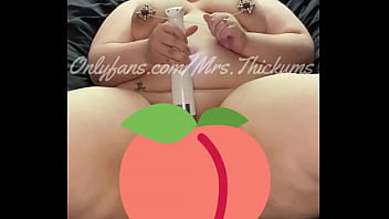 Preview 1 of Republica - Mrs.Thickums trying out a few new toys