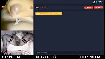 Preview 2 of 43 Mom - Hotty Puttta aime les godes enormes #2 sur video chat