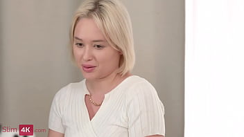 Preview 1 of Destroy Clit - Jessie Ames - Filming of the lottery has moved to DP