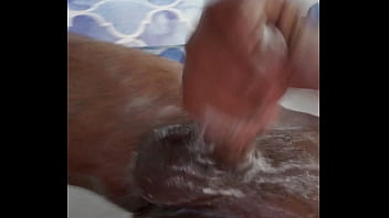 Preview 2 of Sasuke Gay - Ducha caliente