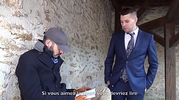 Preview 1 of Odi A X - Bande-annonce | Macho russe et agent secret soumet un chef espion