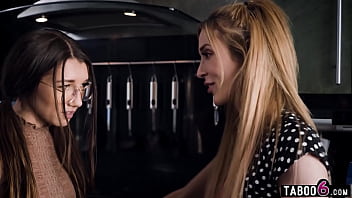 Preview 3 of Morgana Dark E Sara Lopes - Lesbian teen nerd Maya Woulfe gets back at her annoying roommate