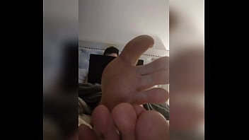 Preview 1 of Bulu Xde - TOMAS shows his feet while doing his homework