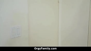 Preview 3 of Orang Kulit Hitam Sex - Nerdy Step Sister Fucks For Video Game