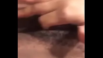 Preview 1 of 3gp Sort Porn - Se masturba wet