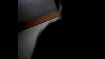 Preview 1 of Banglamomsex - Madura fea en busca de amor manda video mostrando tetas