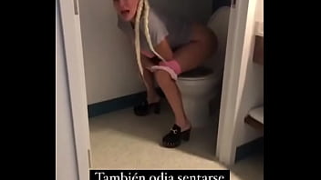 Preview 3 of Son Forced Old Mom Xxx - Angelique La Burbu Orinando