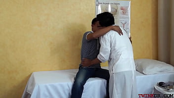 Preview 1 of Bangla Sexy Grilevidio - Slim Asian bottom ass fingered by medic before bareback sex