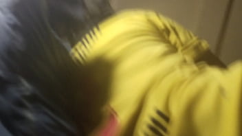 Preview 1 of Gemelas Moviendo El Culo - Dirty pants