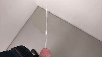 Preview 3 of Arab Sex Egat - Hotel Stairwell Pee