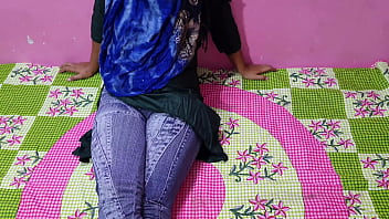 Preview 1 of Men Locked - Sexy Desi Girl Sucking Boyfriend Dick classroom