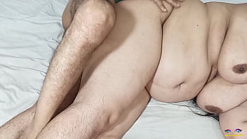 Preview 3 of Threesomes Love - Spy camera exposed ex american Minister&#039_s sexy indian wife fucked by her driver leaked video on xvideos