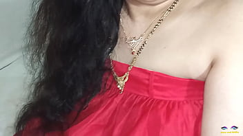 Preview 1 of Threesomes Love - Spy camera exposed ex american Minister&#039_s sexy indian wife fucked by her driver leaked video on xvideos