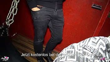Preview 4 of Satu Memek Ramerame - SCHNELLER BJ IM PORNO KINO VON DEUTSCHER AMATEURIN ANNI