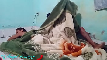 Preview 1 of Xsx Videos 17 Age - Eu e meu amigo sozinhos . Hum vai da foda