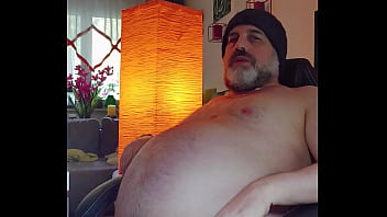 Preview 4 of Stepmom Full Sexy Movies - Ysogay will gefickt und geschlagen werden