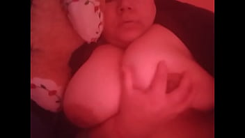 Preview 3 of Granny Marta - Mi amiga me manda sus tetas