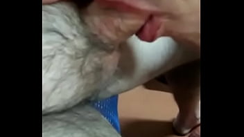 Preview 4 of Abella Danger Phoenix Maria - Chupando o pau do amigo
