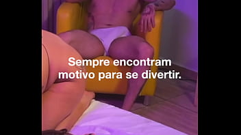 Preview 2 of Son Rap Mom Sleeping - Jovens universit&aacute_rias que adoram transar