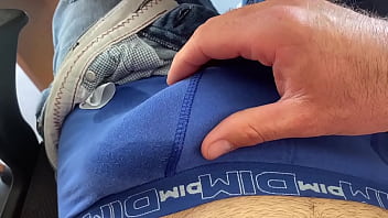 Preview 3 of Xxsy Videos - Ejaculation dans le boxer