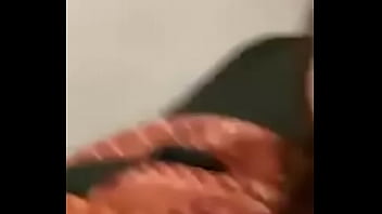 Preview 3 of Ibu Busty - Que hacer ante un sismo