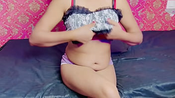 Preview 1 of Sunny Leone Ka Bp Gana Full Hd - After a Long Time Desi Bhabhi wants a dick