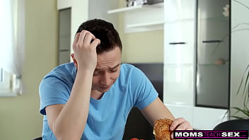 Preview 1 of Xxxnxarab Hd - Step Mom &quot_What are you worried about? The sex?&quot_ S15:E9