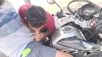 Preview 3 of Great Sex Mama - Mamando o motoboy
