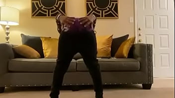 Preview 4 of Sune Leoney - Uncle sagging for me