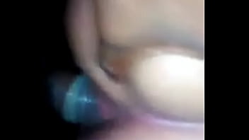 Preview 2 of Mia Khalida And Juliana - Sentando gostoso no vizinho