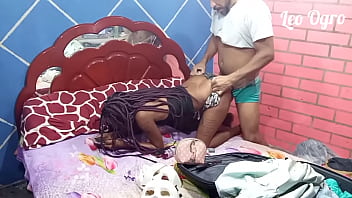 Preview 1 of Aunty Taboo Father - Nicoli Fox Fudendo antes e dps da chamada de video.