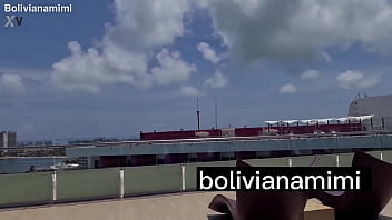 Preview 1 of Natasha Nice And Joby Sins - Masturbandome y haciendo squirt en la terraza del hotel  Miralo en bolivianamimi.tv