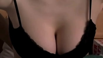 Preview 4 of Threesome Interracial Mom - Alexandra Daddario (pechos Hot)