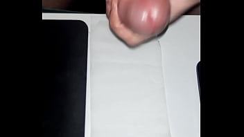 Preview 2 of Lucy Li Latest Video - Novinho com muito tes&atilde_o sujou tudo na punheta
