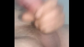Preview 2 of Funny Girls Xxx Big Hariy - Punheta gostosa no Quarto