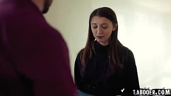 Preview 1 of Masage Sex On Mom - Stirling is delaying his work to get  Maya&#039_s attention