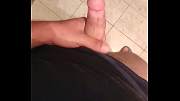 Preview 2 of Huge Pap - Vem de boca