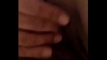 Preview 1 of Gf Waiting Sex - Amiga exitada topandose en el ba&ntilde_o