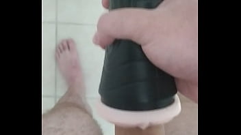 Preview 2 of Iran Schokl - Fucking my fleshlight