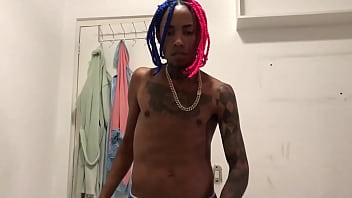 Preview 2 of Son Milf Frend - Essa gostosa de roupinha de eu j&aacute_ tenho tes&atilde_o nela faz tempo (Completo No Red)