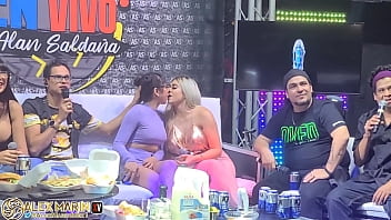 Preview 4 of Minature Sex Doll - Entrevista doy todos mis secretos en Monterrey y todos se sorprenden
