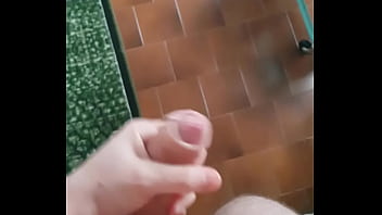 Preview 3 of Ivy Young Squirt - Grande sborrata a casa da solo