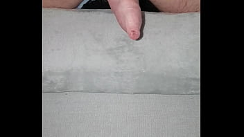 Preview 2 of Maya Khalofi - Big hands-free cumshot